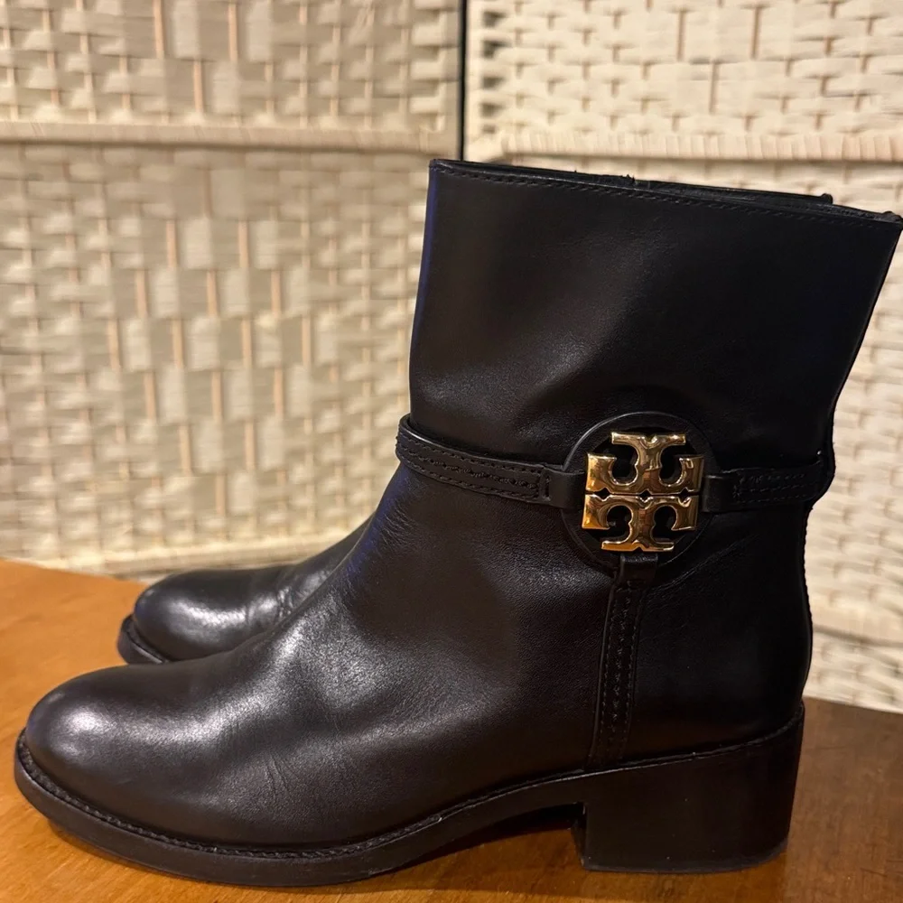 Tory Burch Black Leather Ankle Booties with Gold Logo - Picture 1 of 13